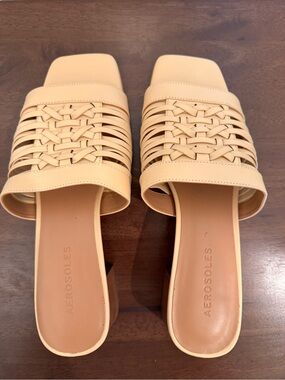 AEROSOLES Tan Woven Leather Slide Mules
